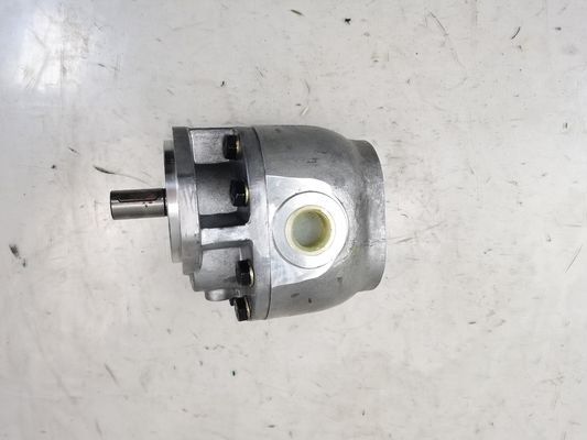 qualité  CBF-E32LP  Hydraulic Gear Pump CBF-E32P CBF-E32A CBF-E40P CBF-E40A  Series Forklift Gear Pump Aluminum Alloy Material usine
