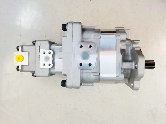 qualité  Komatsu Hydraulic Gear pump 705-56-33120 Industrial Grade Gear Oil Pump Cast Iron Hydraulic Spare Parts Replacement for Excavator One Year Warranty usine