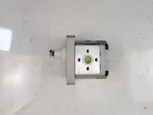 Qualité  Hydraulic Gear Pump Hydraulic Parts 1016L-190 Cast Iron  Aluminum alloy Materials Oil Gear Pump Steering device Replacement Spare Parts Factory Supply Usine