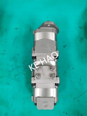 La pompe à engrenages Komatsu GD605A GD655A WA100 WA100SS WA100SSS WA120 WA120L WR11 WR11SS