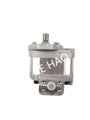 705-11-33011 Pompe à engrenages hydrauliques Komatsu GD605A GD655A WA100 WA100SS WA100SSS WA120 WA120L WR11 WR11SS