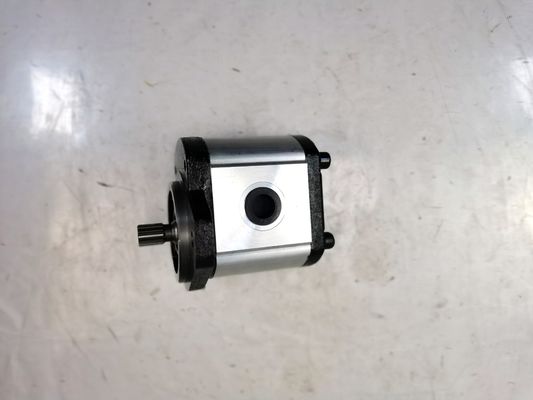 F540-13T-L-101.6 Pompe à engrenages hydrauliques pour machines lourdes 6 mois de garantie