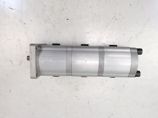 Pompe à engrenages hydraulique à 3 étages 16+16+16-10T-R Haute qualité Matériaux en alliage de fer et d'aluminium Gamme pour machines de construction Fourniture d'usine Pièces de rechange hydrauliques