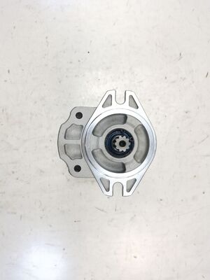 Pompes à engrenages hydrauliques de haute qualité CBTZ-F420-AL1Φ10T Sortie d'huile arrière Pompes à engrenages à huile de qualité industrielle Matériau en alliage Remplacement hydraulique Garantie d'un an
