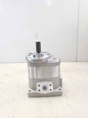 Pompes hydrauliques personnalisées 705-11-33210 Première étape Komatsu alliage de fer moulé aluminium pompe à engrenages pour machines de construction OEM ODM garantie d'un an