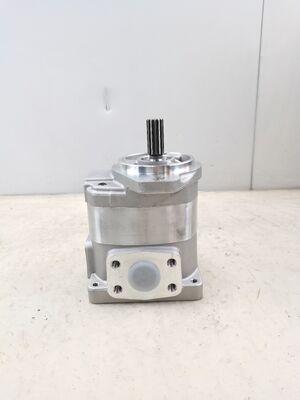 Pompes hydrauliques personnalisées 705-11-33210 Première étape Komatsu alliage de fer moulé aluminium pompe à engrenages pour machines de construction OEM ODM garantie d'un an