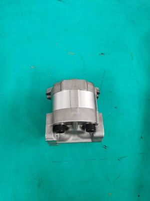 705-12-28010 poids de l'Assy GD300A GD605A GD655A GS360 de pompe de SAR25 KOMATSU : 4.58kgs