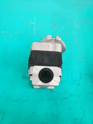 Pompe à engrenages SGP1-F25-ALΦ9 23A-60-11102 GD511A